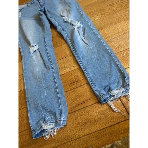 Gogo Star Women's/Juniors light wash cotton distressed skinny Ankle Jeans size 7 - Picture 2 of 9